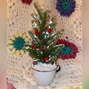 vintage mini xmas tree 🌲